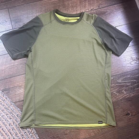 Patagonia Polartec Short Sleeved Tshirt Gray Yellow Green Striped Men's Size XXL - Picture 1 of 4